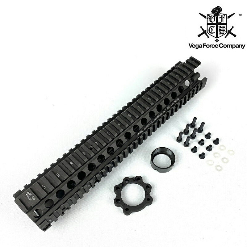 VFC Daniel Defense M4 RISII フル刻印入り 12.25 VFC Daniel Defense M4 RISII フル刻印入り 正規ライセンス FDE［VF9