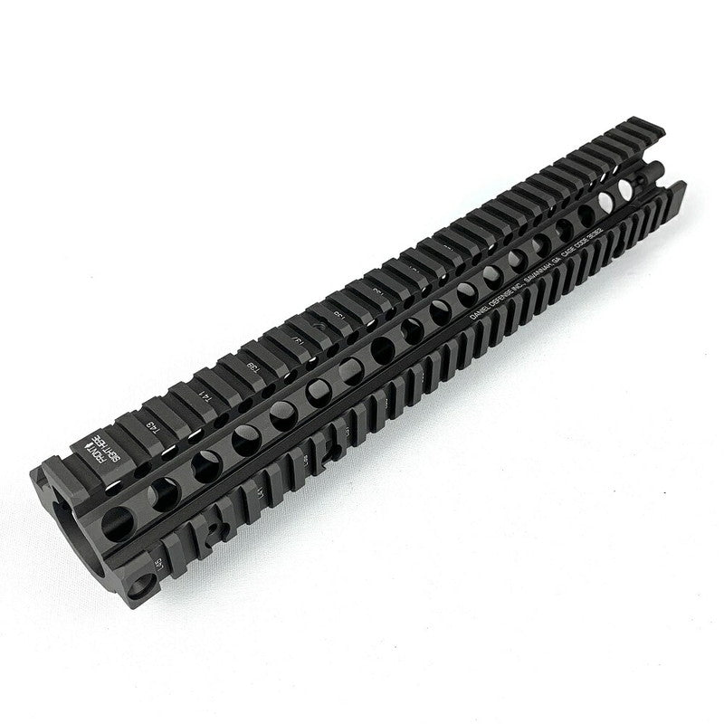 VFC Daniel Defense M4 RISII フル刻印入り 正規ライセンス FDE［VF9-HGD-DDM4RIS2-TN01］