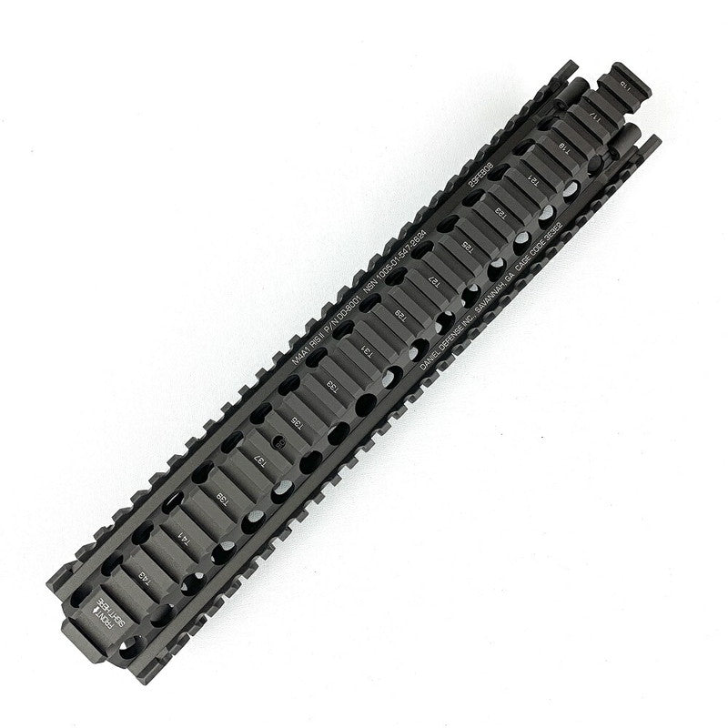 VFC Daniel Defense M4 RISII フル刻印入り 正規ライセンス FDE［VF9-HGD-DDM4RIS2-TN01］