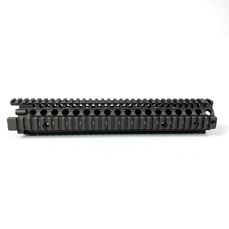 VFC Daniel Defense M4 RISII フル刻印入り 正規ライセンス FDE［VF9-HGD-DDM4RIS2-TN01］